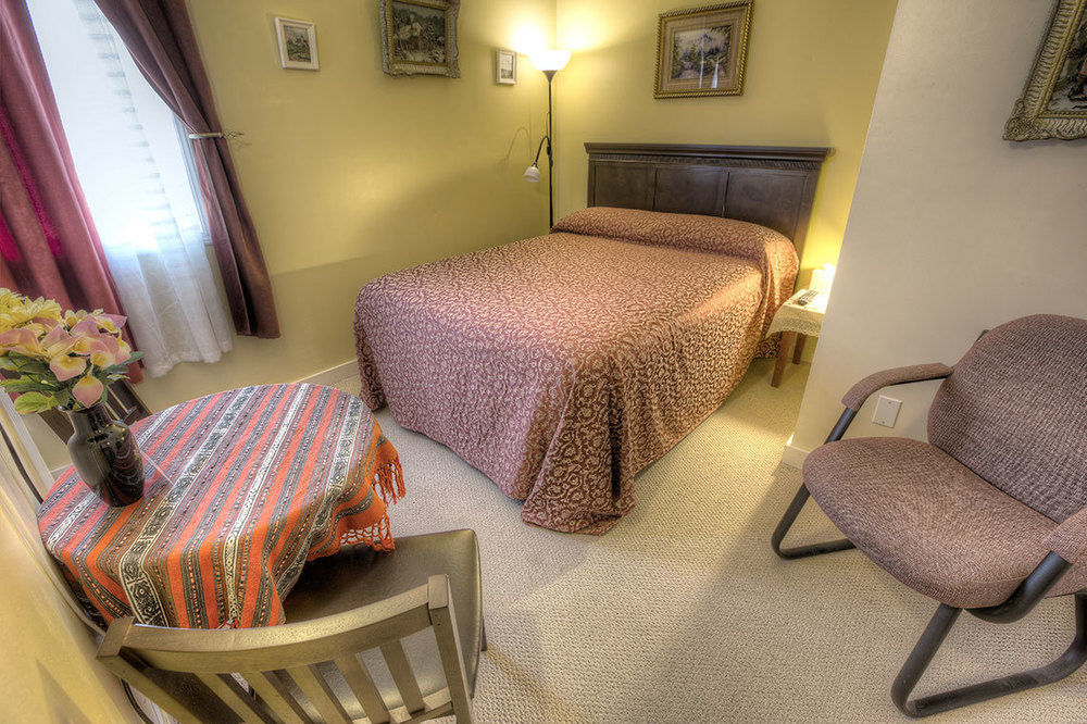 Villa Maria Country Inn Acheson Экстерьер фото
