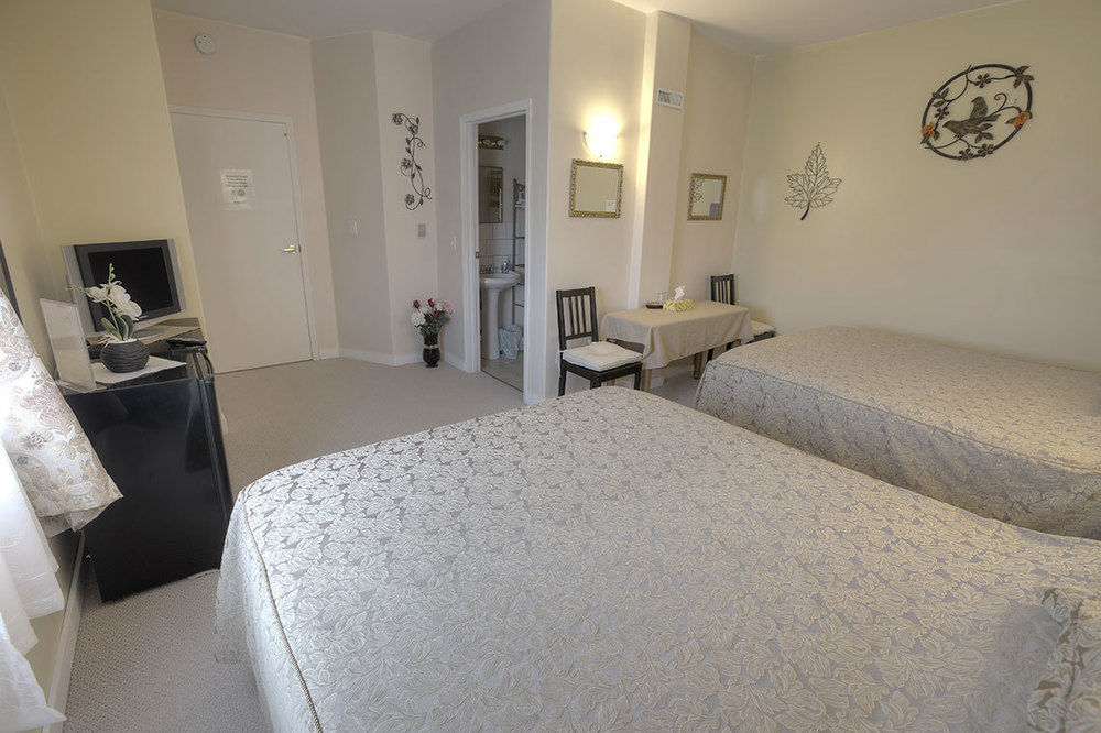 Villa Maria Country Inn Acheson Экстерьер фото